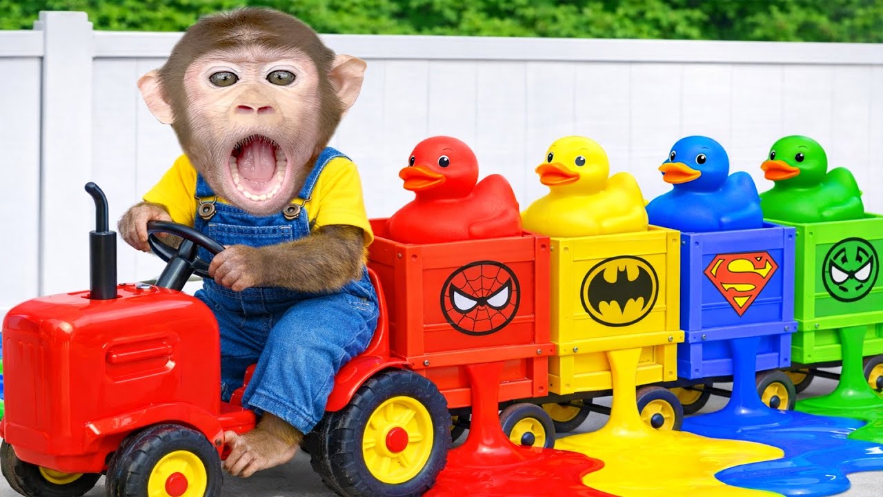 Mono Pepe Conduce un Tractor y Cosecha Verduras para los Patitos - MONO PEPE ESP