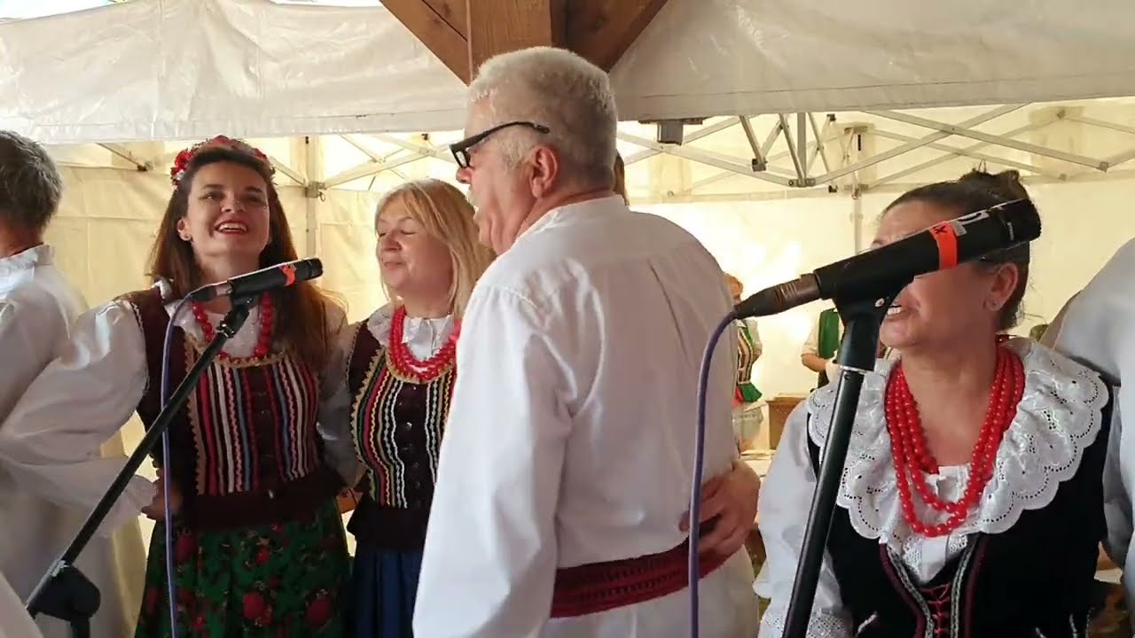 Taką fantastyczną atmosferę 5 maja wprowadziła w Tokarni WIERNA RZEKA