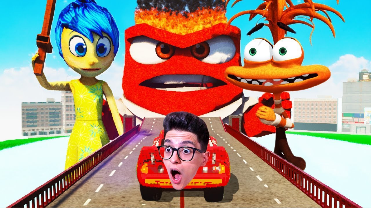 EMOZIONI DI INSIDE OUT 2 GIGANTI CONTRO AUTO SU TEARDOWN!!