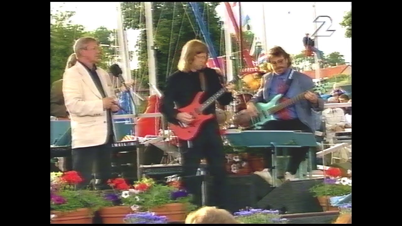 Janne Schaffer & Björn J:son Lindh - Norrland (Café På Turné 1996)