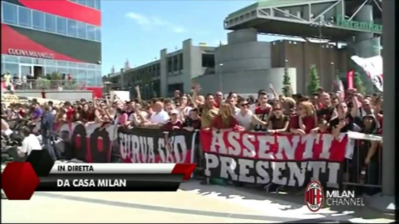 Pippo Inzaghi with Curva Sud Milano