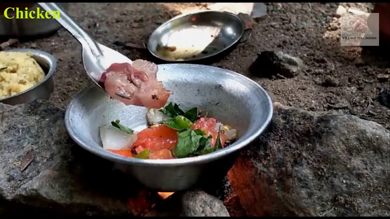 Naatu kozhi kozhambu masal vadai | VILLAGE TINY FOODS