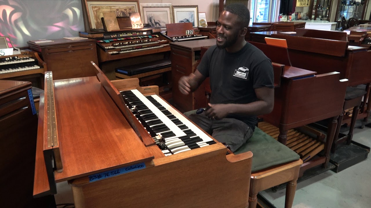 # 400 1958 Hammond B-3, with Leslie 122-A