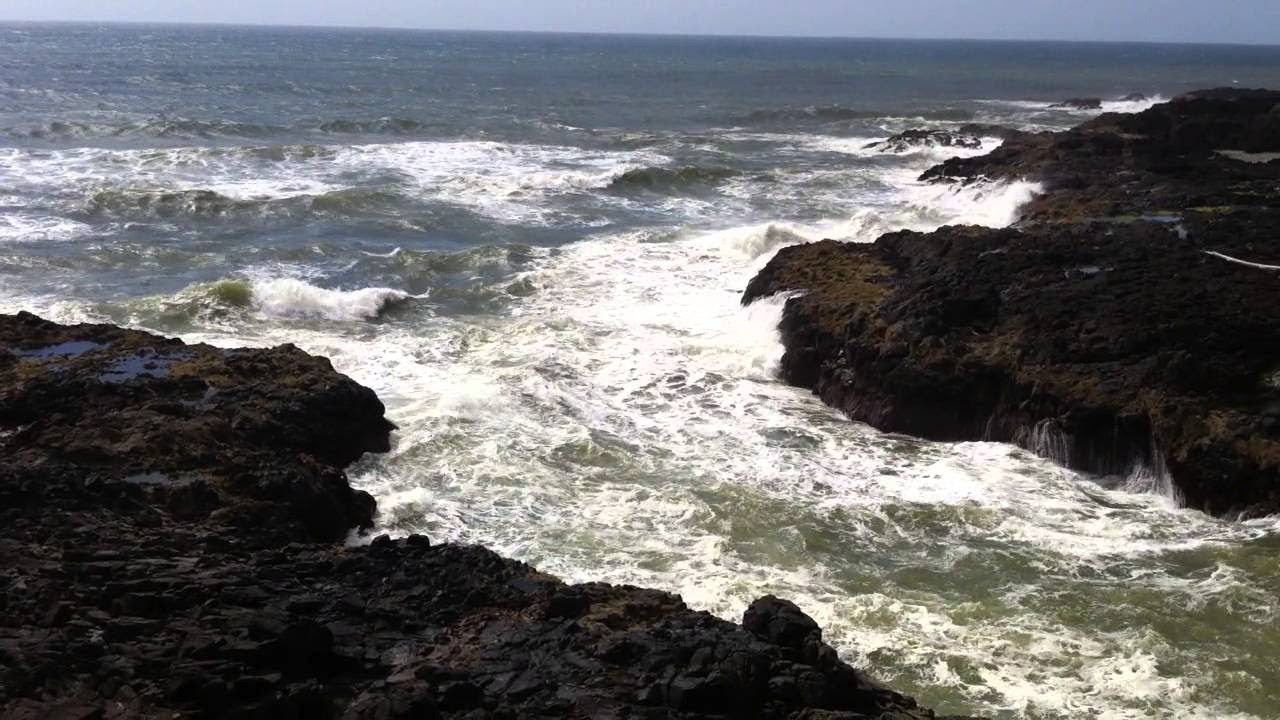 The Devil's Churn on Oregon's Rustic Pacific Coast