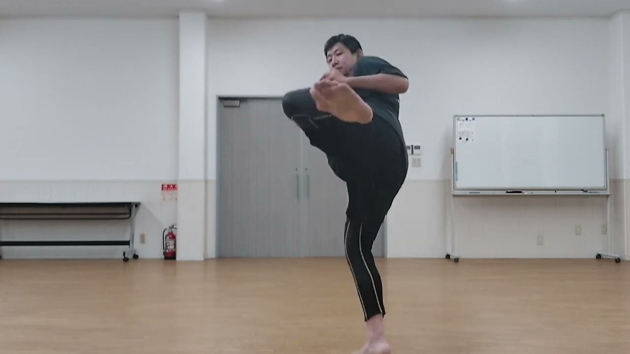 【蹴りが上手くなる】ケンケン横蹴りの練習法（極真空手・松岡朋彦のフルコンタクト空手における蹴り技向上プログラム）