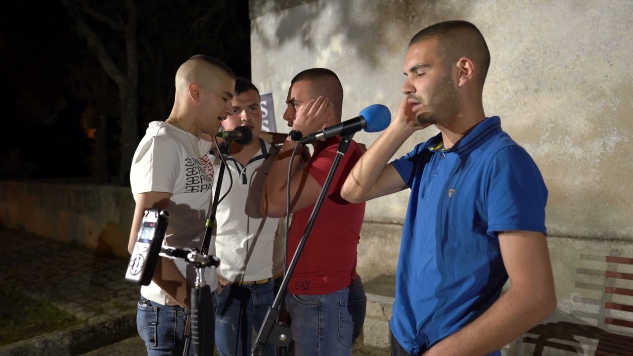 Tenore Nulesu - Pesada e a corfos - "Chie in su menzus rifletire"