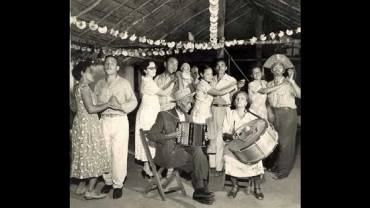 Januário, seus filhos e sua sanfona de oito baixos - O Balaio De Veremundo