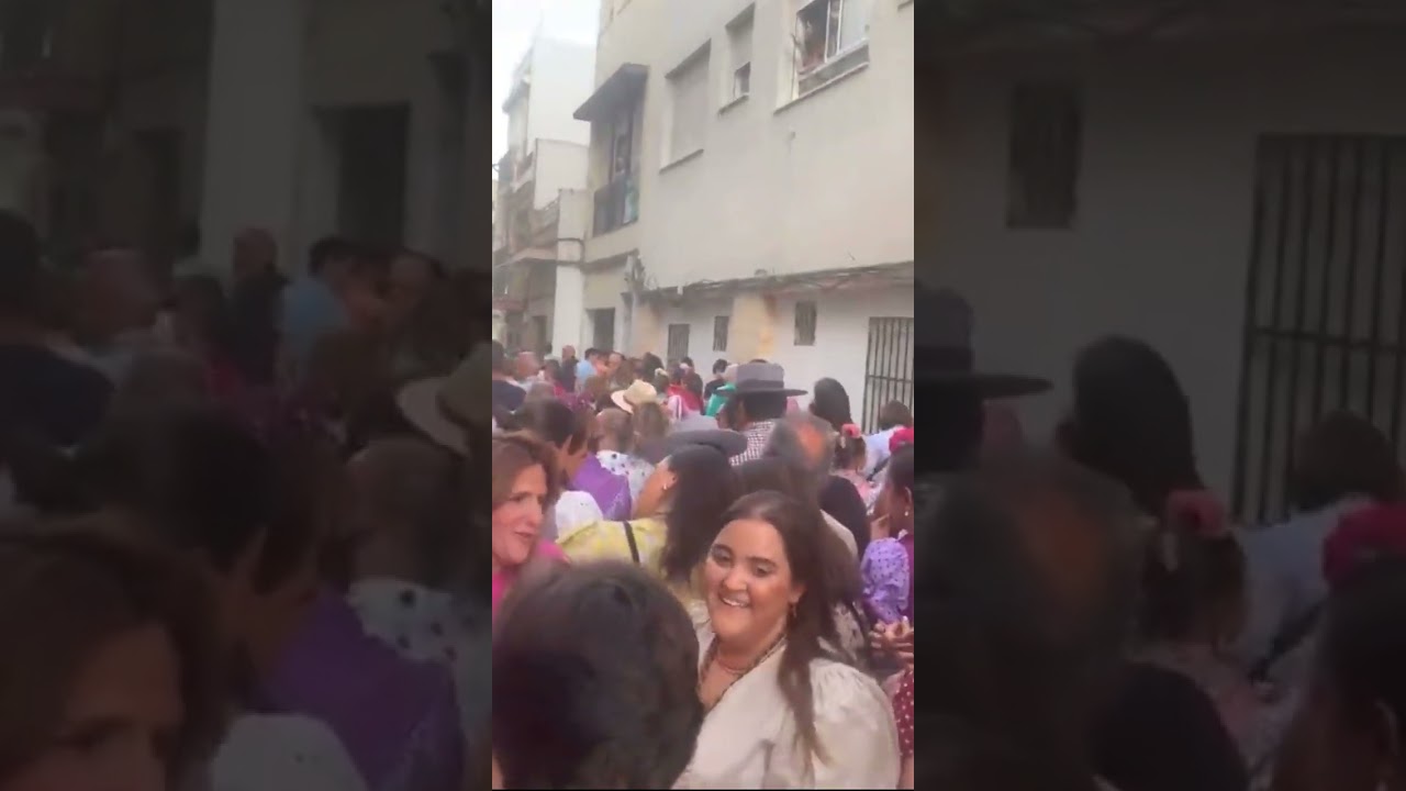 Camino de vuelta de la Hermandad del Rocío de Dos Hermanas