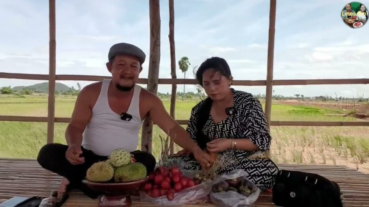 VLOG 0304. Eating fruit in the fields.