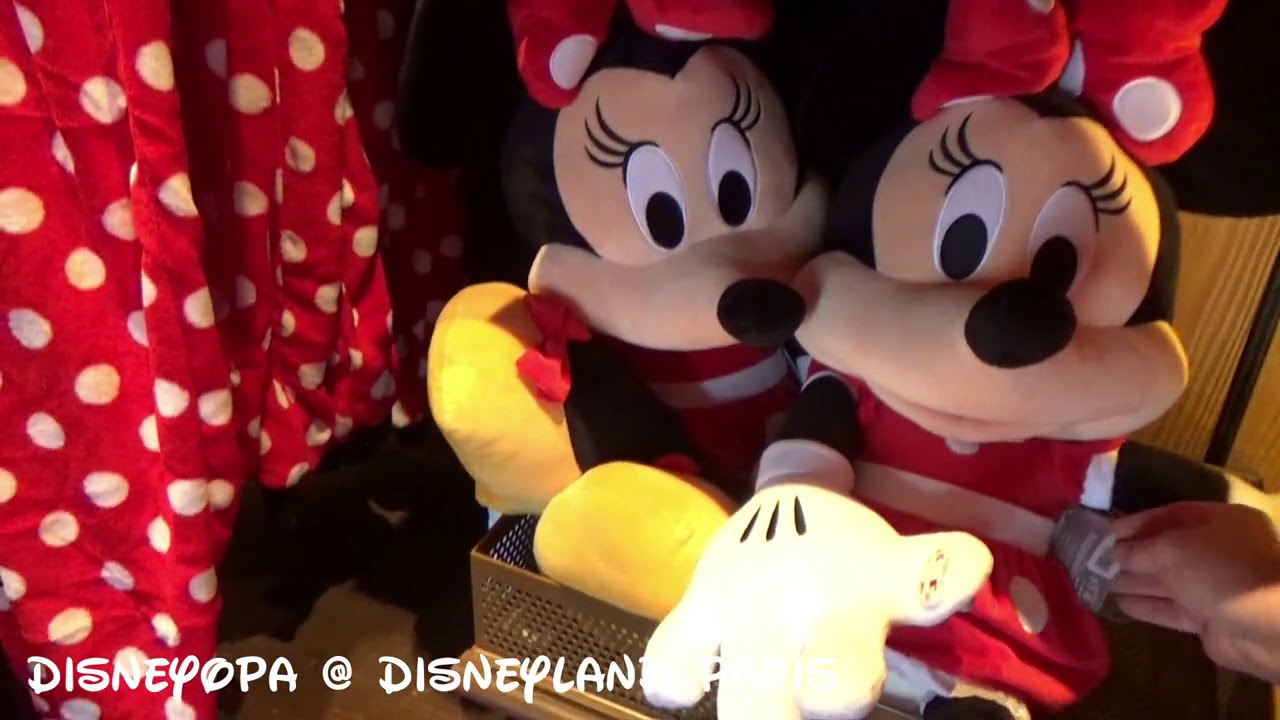 Disneyland Paris Shop Sir Mickeys Boutique 4/5 DisneyOpa