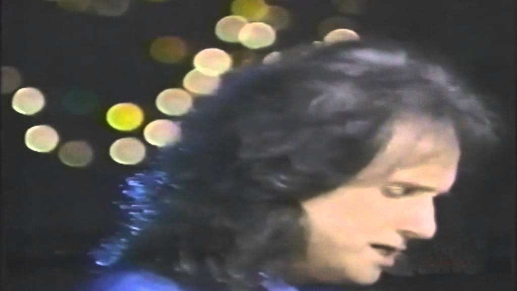 Roberto Carlos - Se Divierte y Ya No Piensa En Mi (Video Oficial) HD-HQ