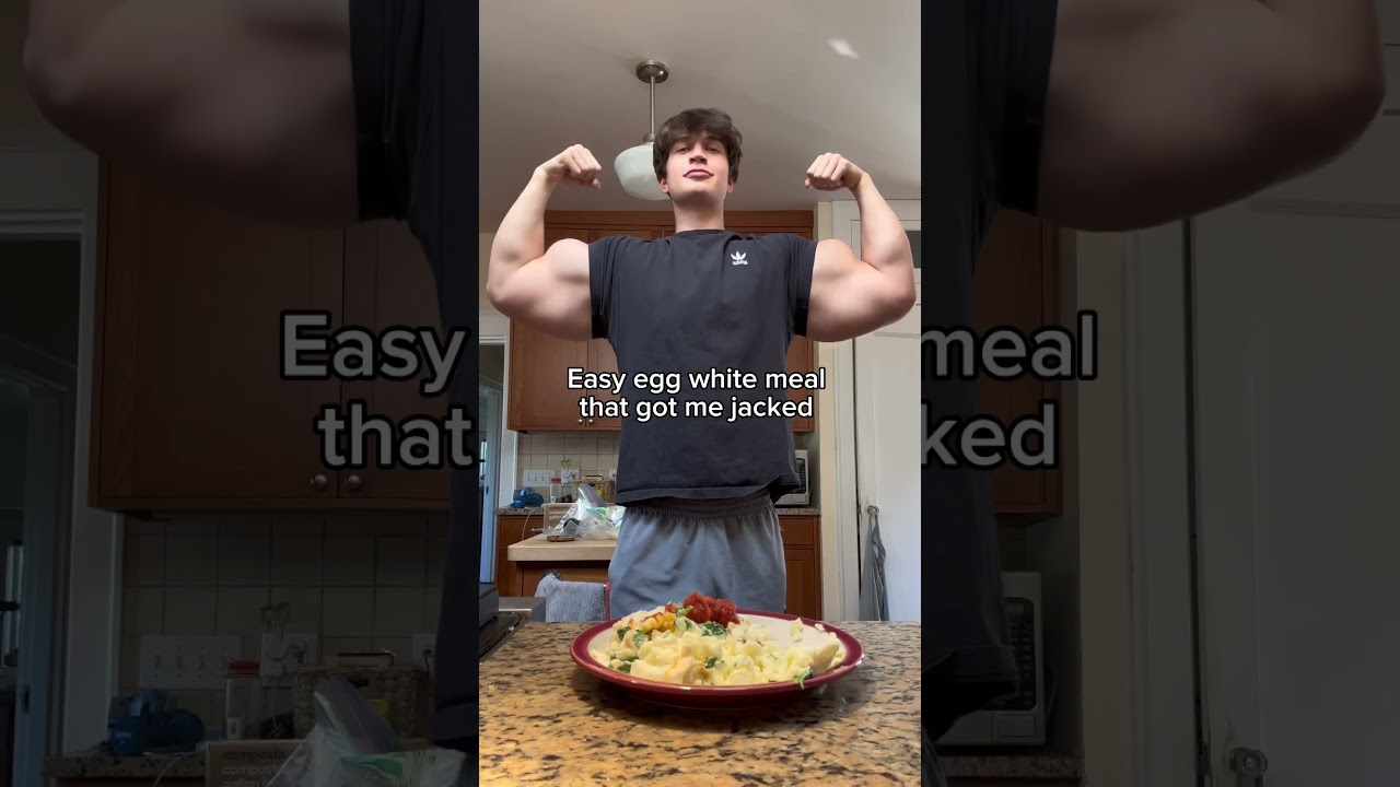 Easy egg white meal #fitnessshorts #bulk #bodybuilding #gymlife #gym #bodybuildinggym #workout