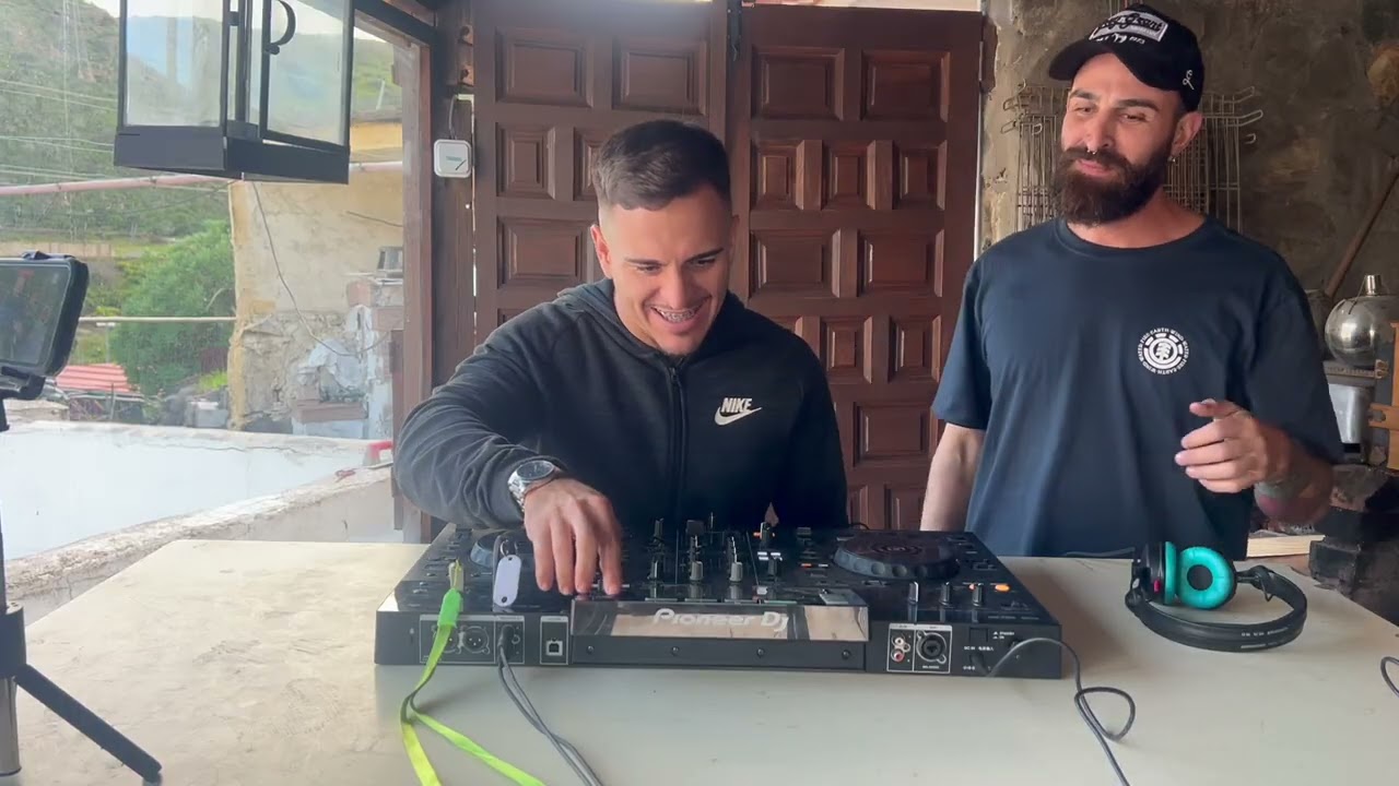 Tech House BBQ Session 🔥 | Brasas y Bombos