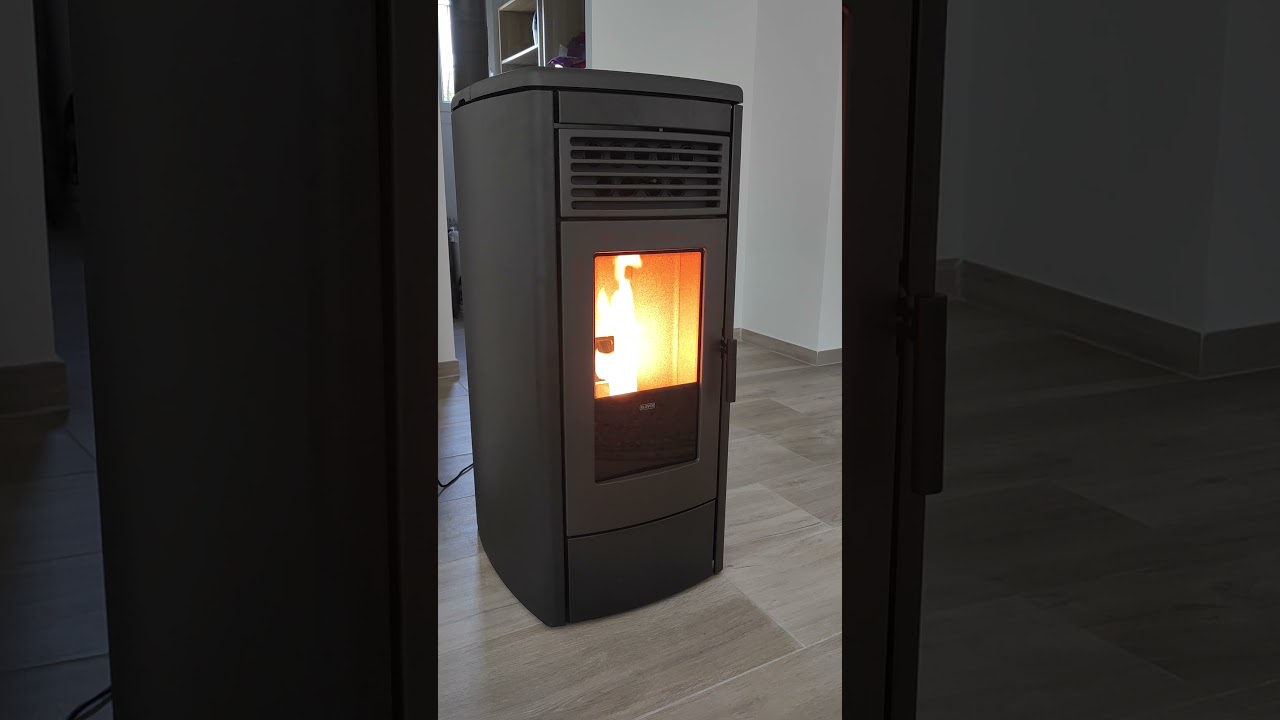 poêle à granulés dernière génération KLOVER aura 80
