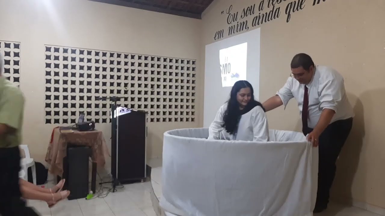 Meiryanne sendo Batizada!!!