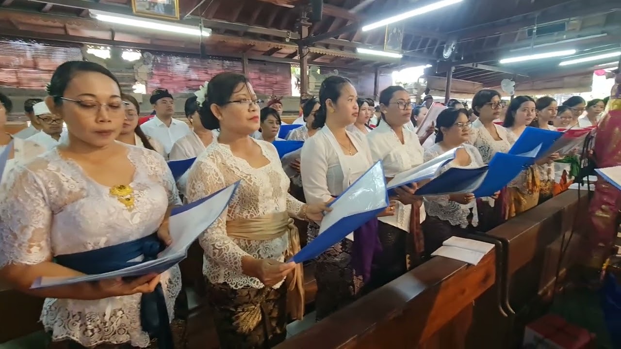 HEC DIES // Koor Ling Benediktus // Paroki Tritunggal Mahakudus, Tuka, Dalung, Kuta Utara, Bali