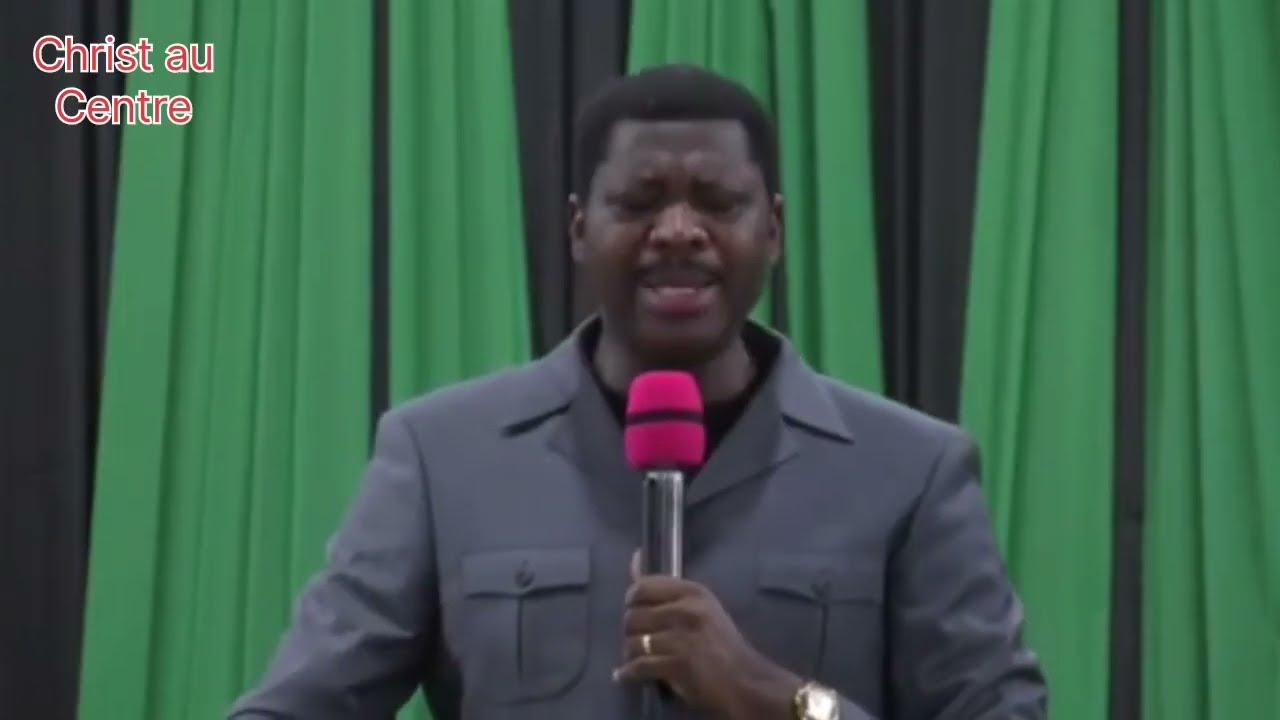 Prédication et prière d'evangeliste Noumonvi Dodji Paul 