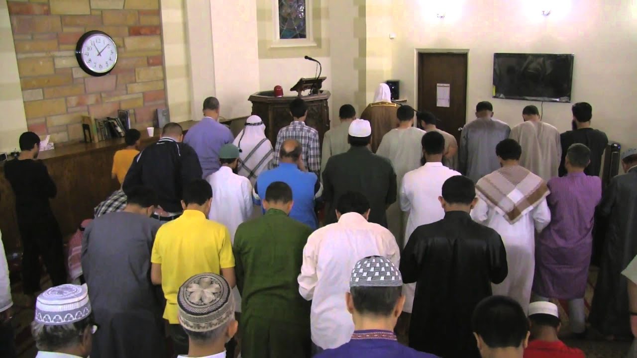 تقليد الشيخ أبو بكر الشاطري من صلاة التراويح 2015