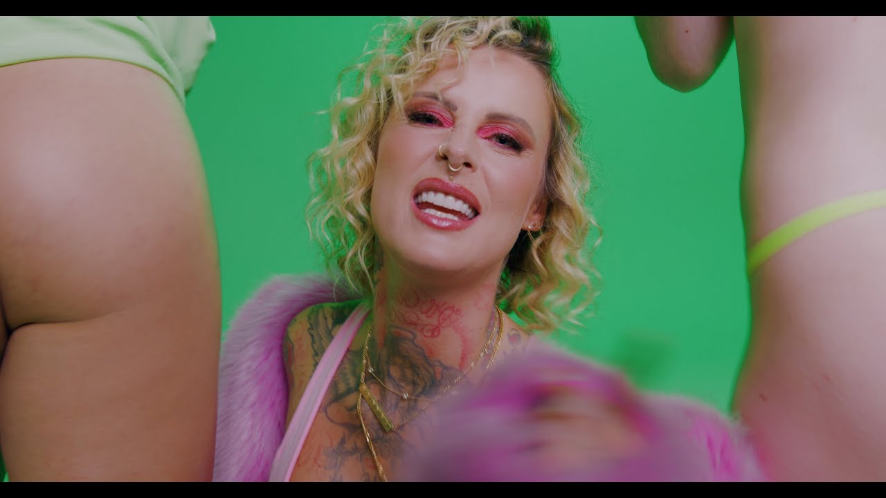YAENNIVER - ICH FICKE JEDEN (Official Video)