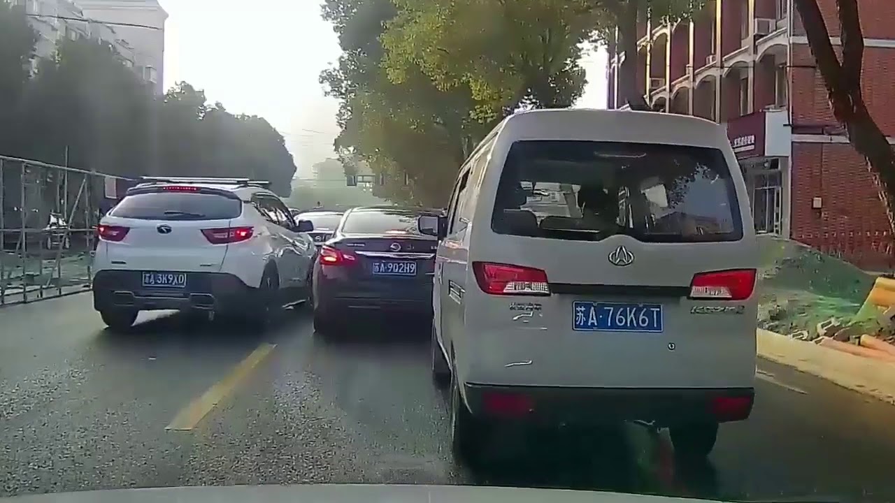 Dash Cam China #6