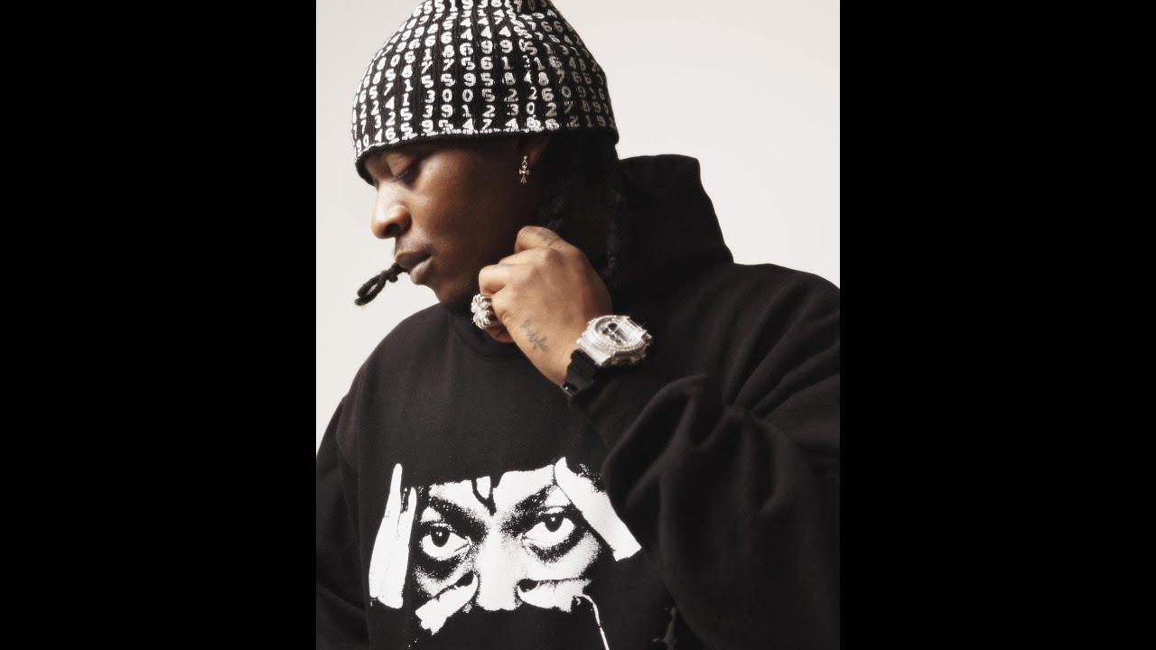 UnoTheActivist - Keepin It Playa (prod. Venny & Snapz)