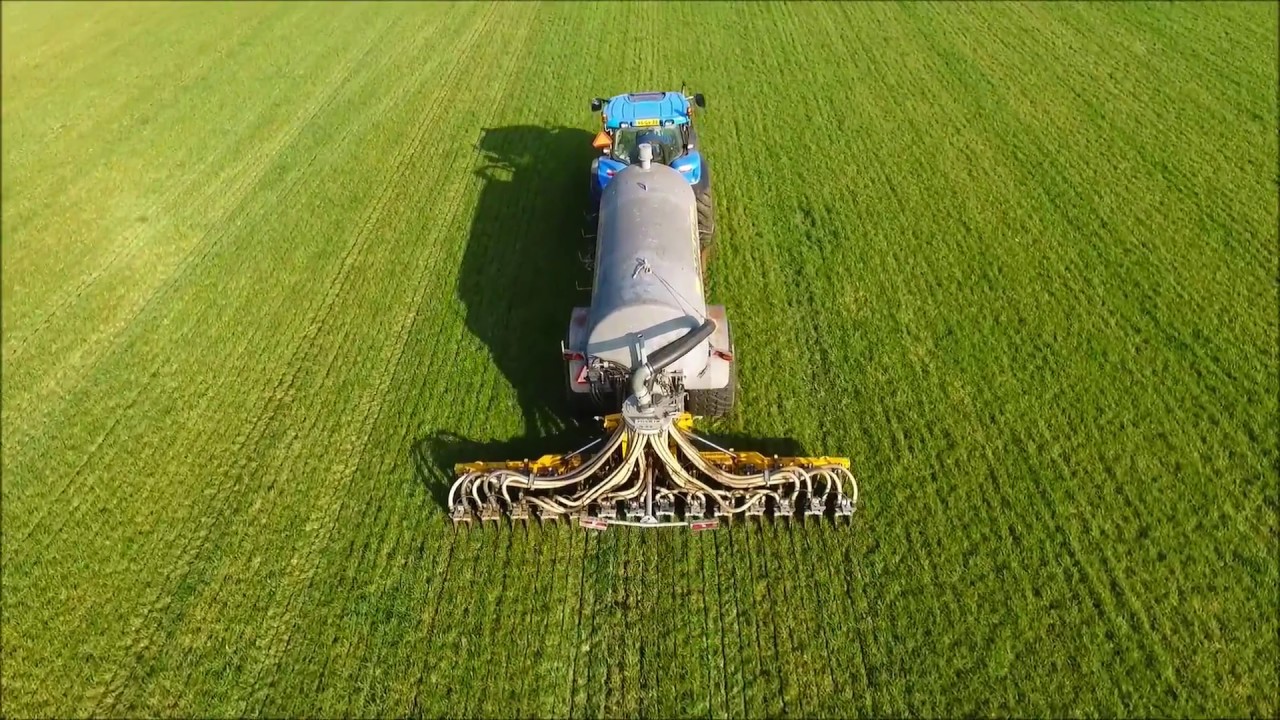 New Holland  / Roelama /  Slurry Injection / Mest Injecteren / G&uuml;lle Einarbeiten / Mestseizoen