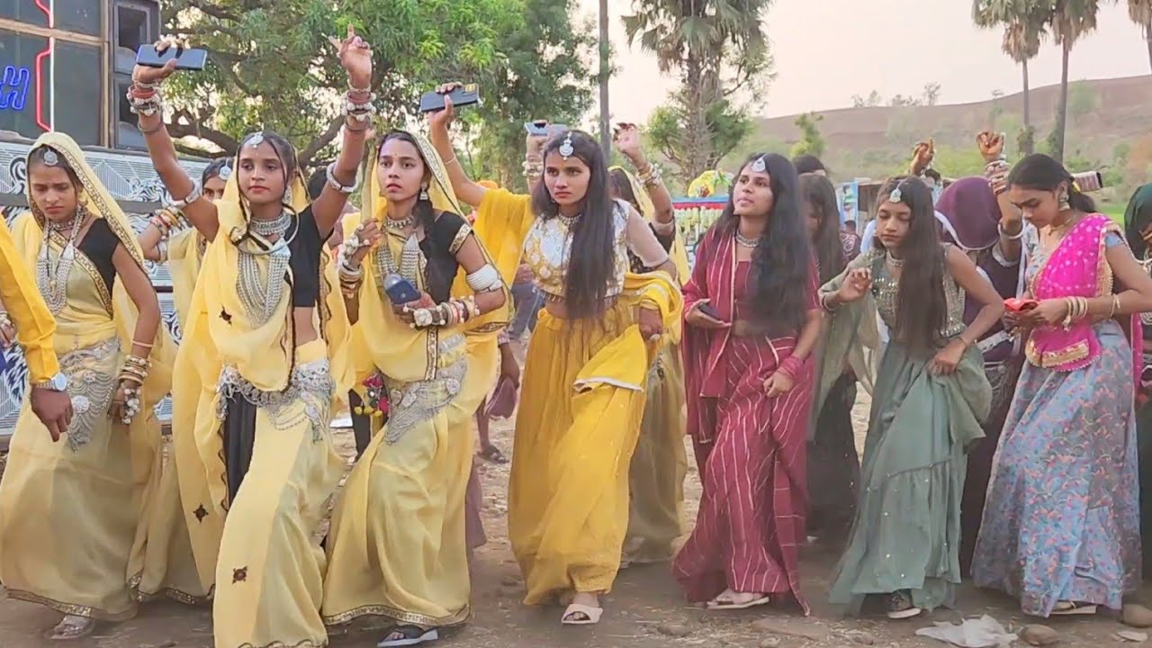 डीजे टिमली | नेवताली वो फुंदाली | Nevtali Vo Fundali | Anil Piplaj | Girls Aadivasi Dance Video 2024