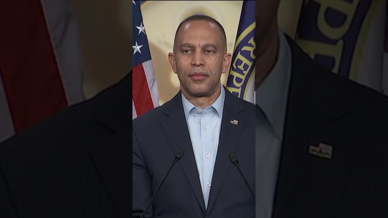 'A Malignant Clown': Jeffries Unloads On James Comer Over Comments On Gov. Tim Walz