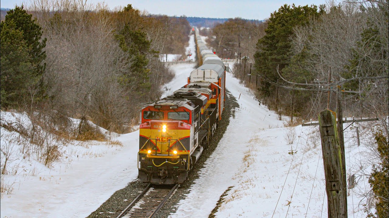 Valentine’s Day Videography of CN & CPKC freight trains (FEB 14, 2026)