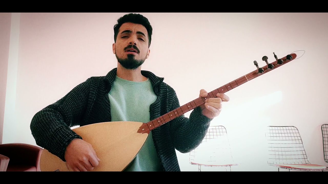 Özgür Güç l Bahçalarda Mor Meni