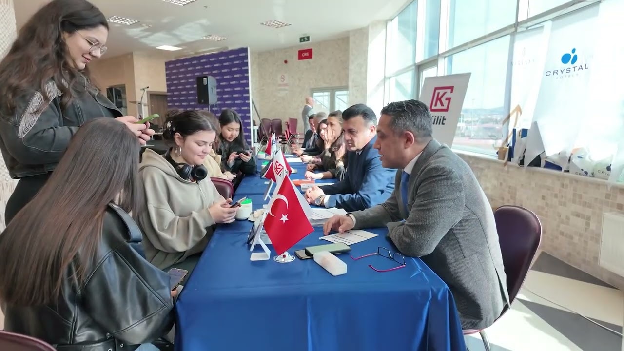 MAKÜ’de Turizm Kariyer Günlerinde öğrenciler sektörle buluştu