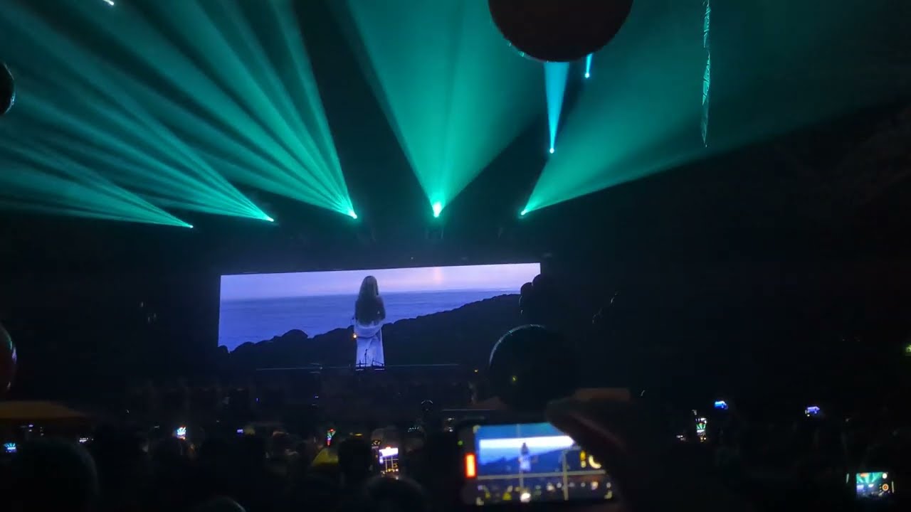 Avril Lavigne - Head Above Water Live 4K 9/5/23