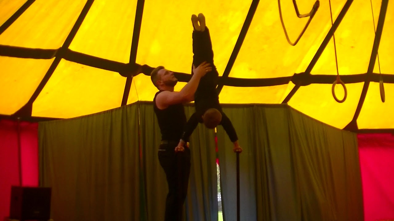 CIRQUE
