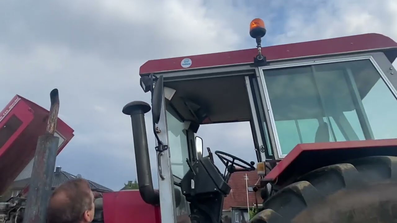 Schlüter and MB Trac working day.