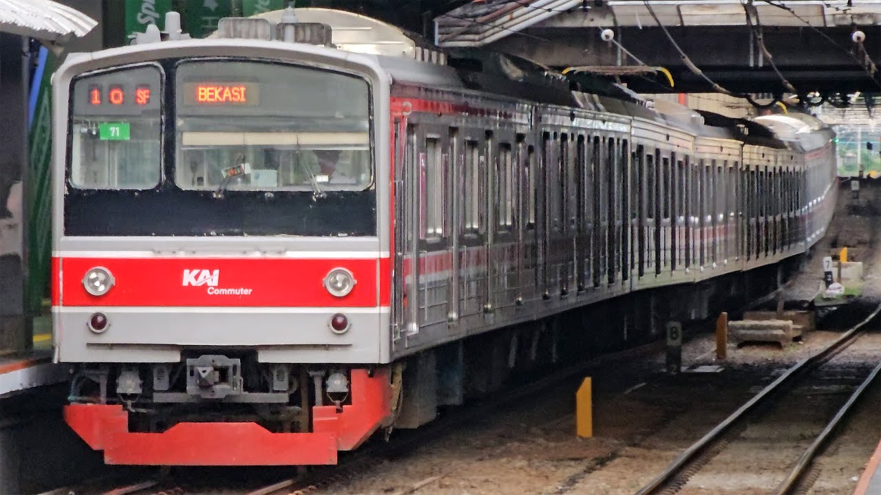 [4K] Stasiun Sudirman: Kompilasi Kereta JR 205, EA 203 | KRL Commuter Line (1/2)