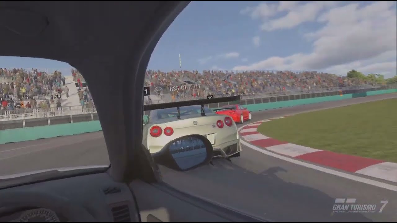 Nissan BNR 34 GT-R N1 base - Circuit Gilles Villeneuve - Gran Turismo 7