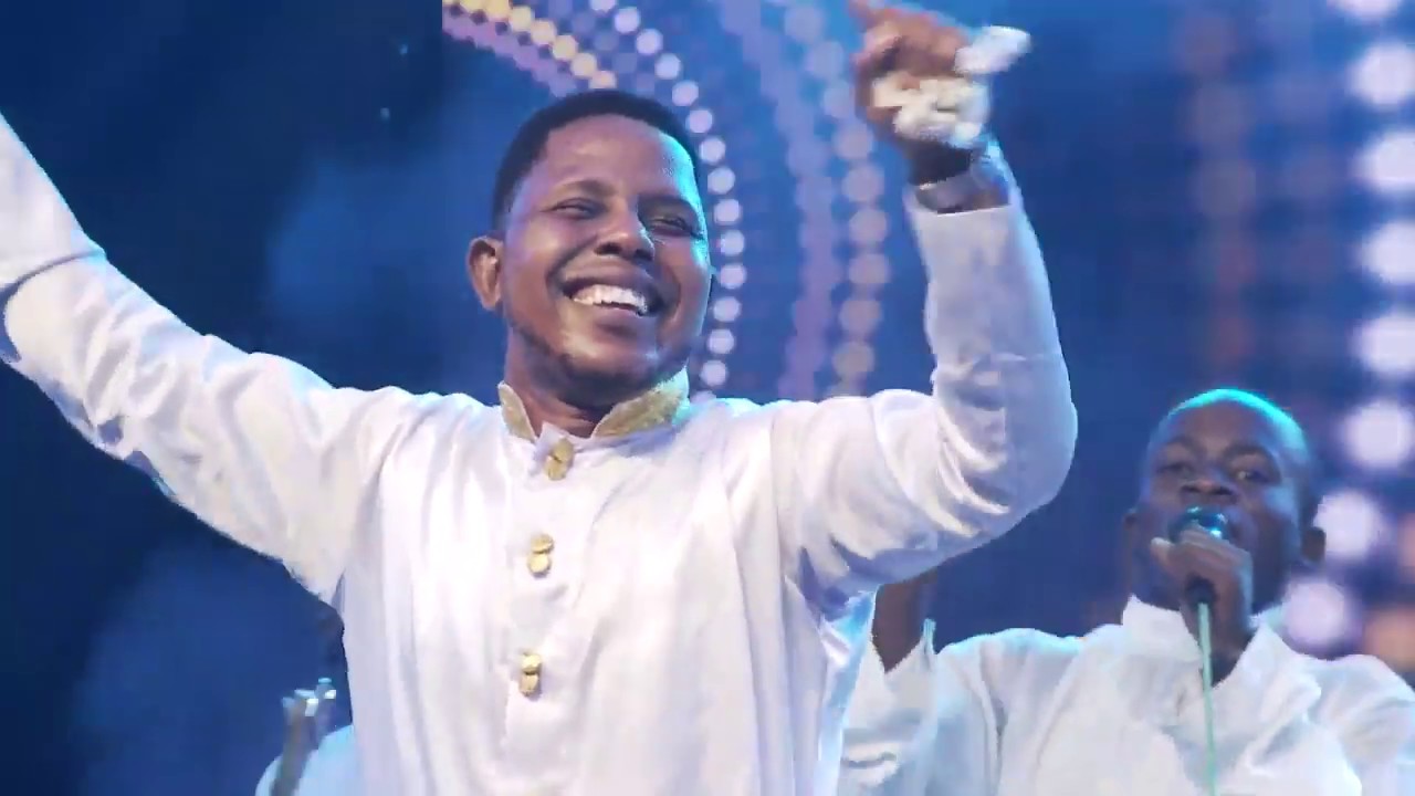 SHINA HARMONY @ SERAPH YOUTHS MEGA PRAISE 2