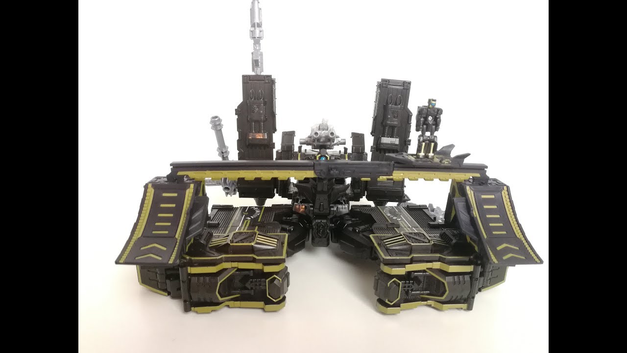Titans Return - Primitive Skateboarding Optimus Prime SDCC Exclusive