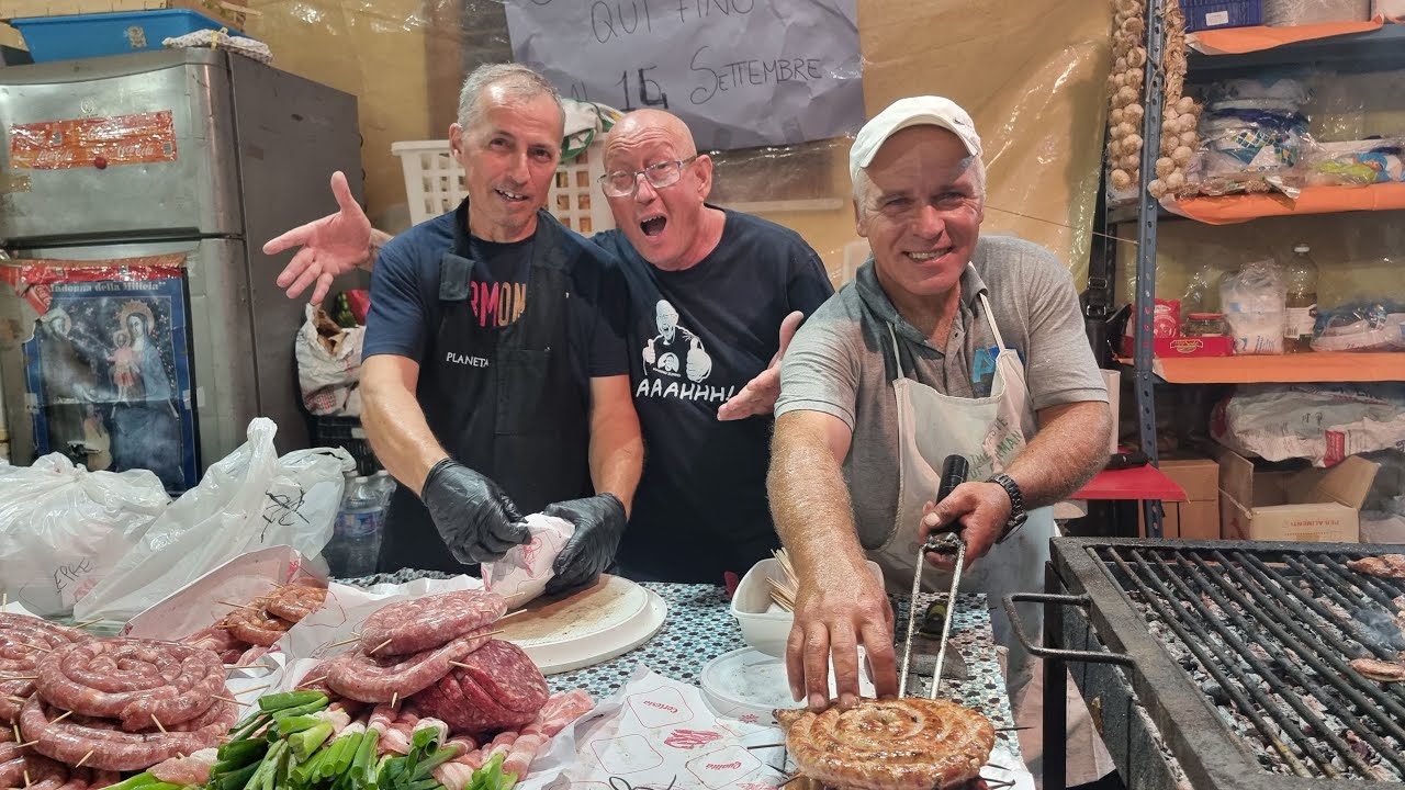Amici di tutto il mondo un saluto da Altavilla Milicia ❤️❤️  #streetfood