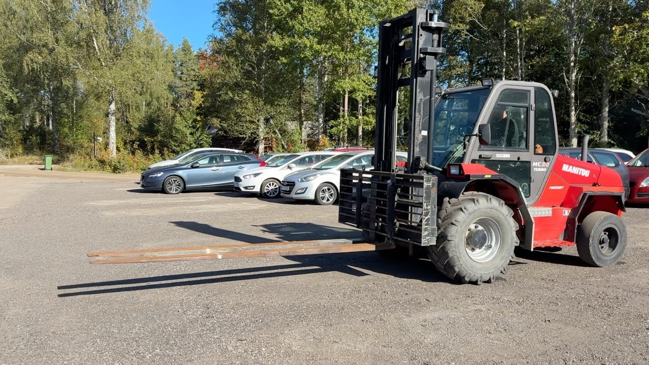 Köp Motviktstruck Manitou MC50 Turbo med långgafflar på Klaravik