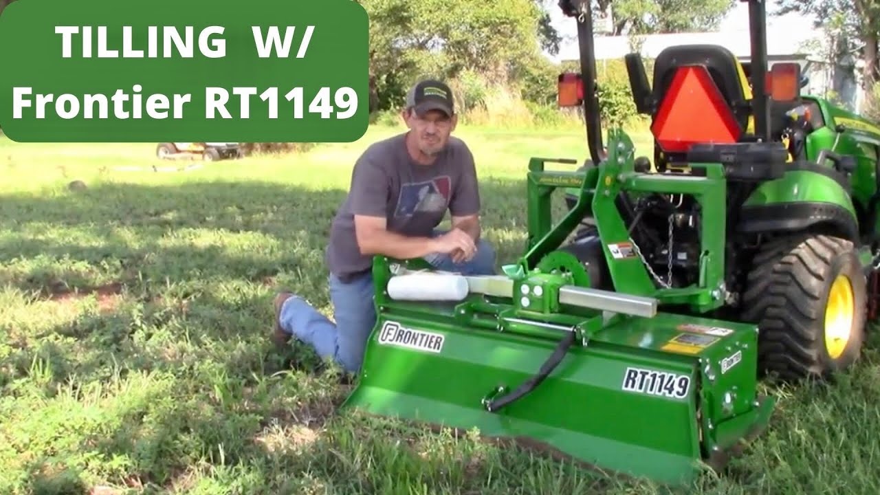 John Deere 1025R — обработка почвы с помощью Frontier RT1149