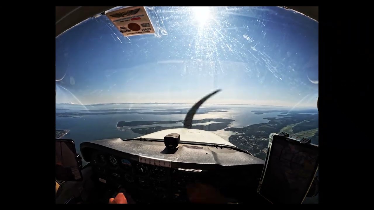 Cessna 172 from Sequim to Tacoma Narrows airport time lapse of Cross country flight