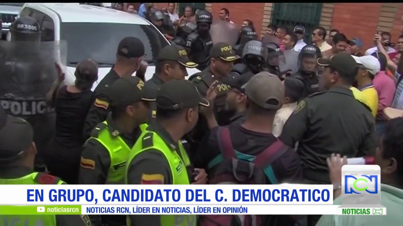Reciben con protestas y abucheos a Rodrigo Londo&ntilde;o 'Timochenko' en Cali