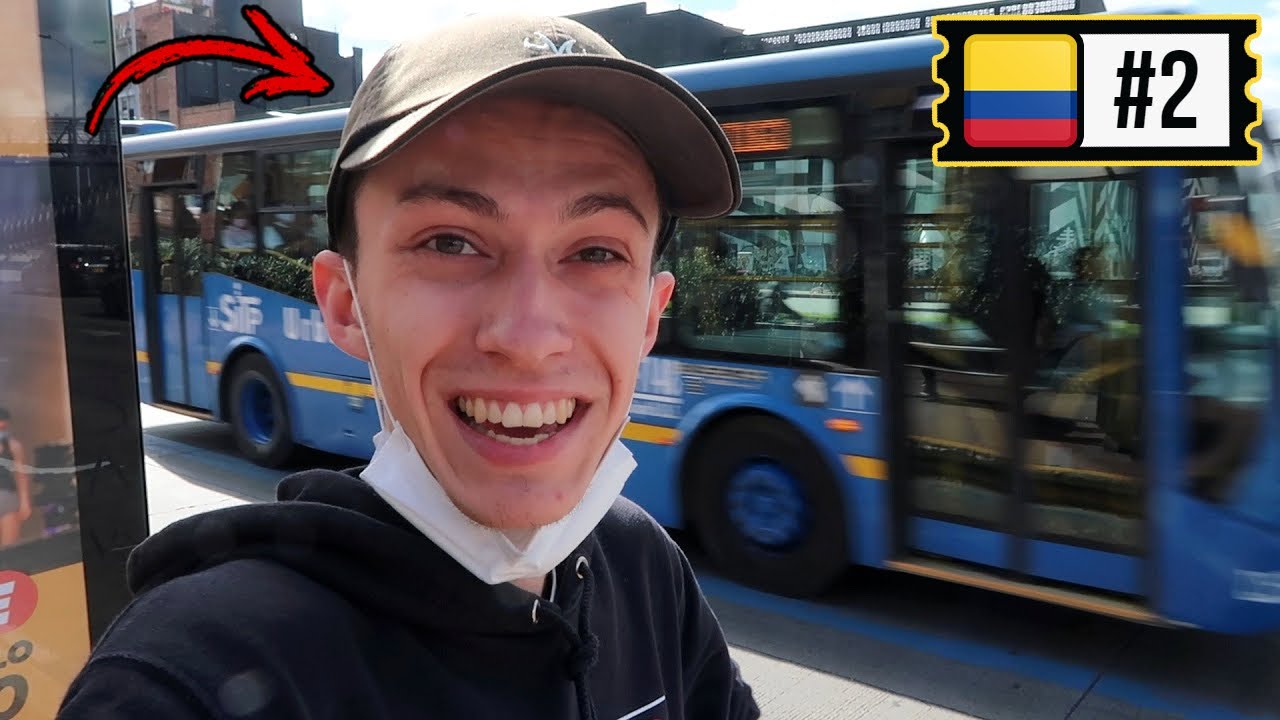 MOI EN TRAIN DE LOUPER MON BUS - Colombie #2