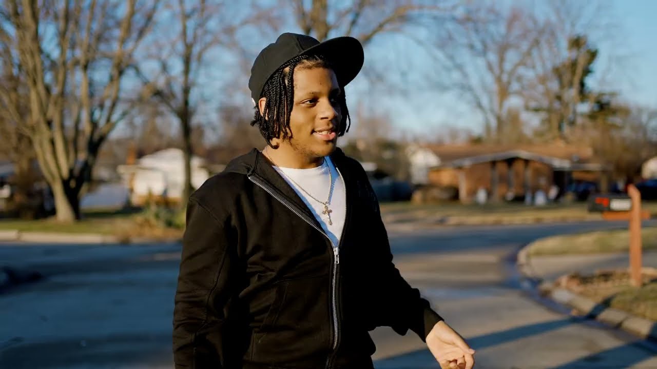 LIL V.S - ION LIKE (Official Music Video)
