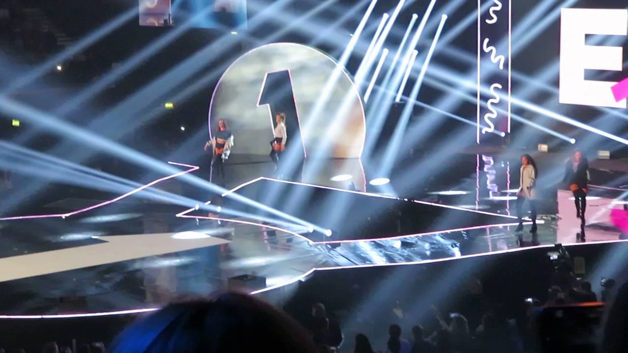 Little Mix - Shout Out To My Ex At BBC Teen Awards