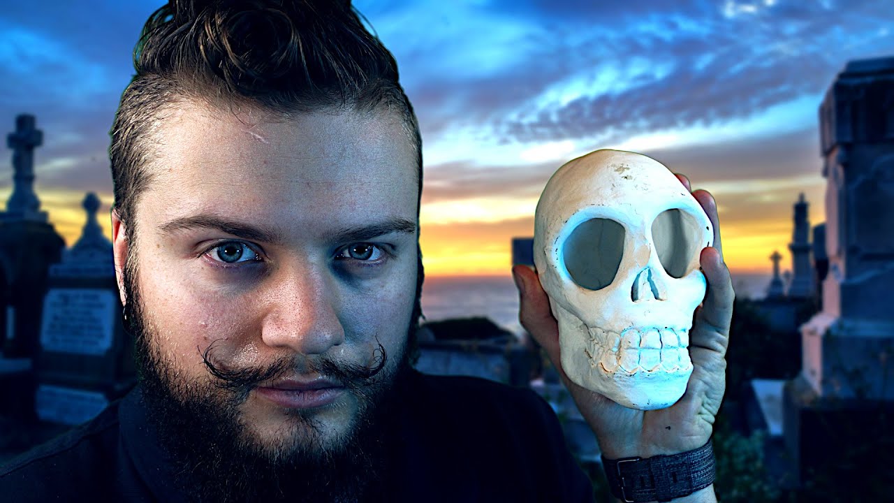 Strange man tapping a Skull (ASMR) [Ceramic tapping sounds]