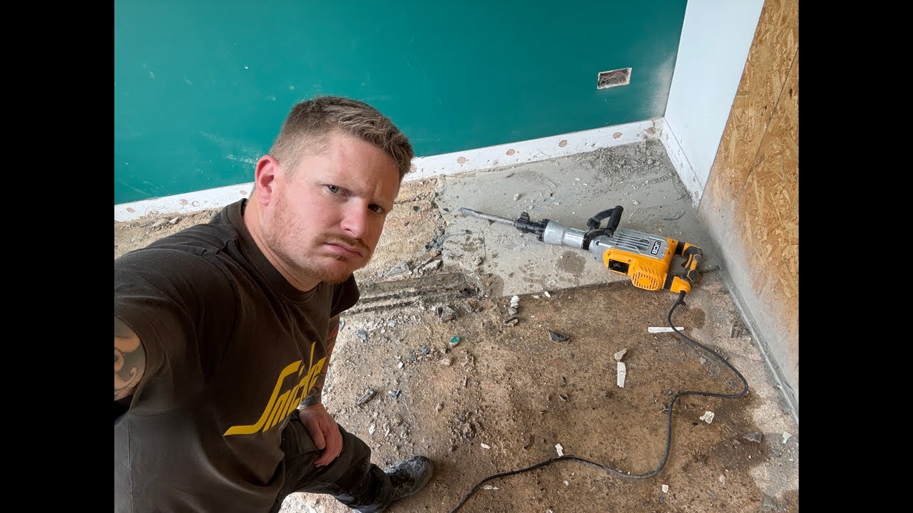 The DIY Guy hits a pipe 😂 - Live