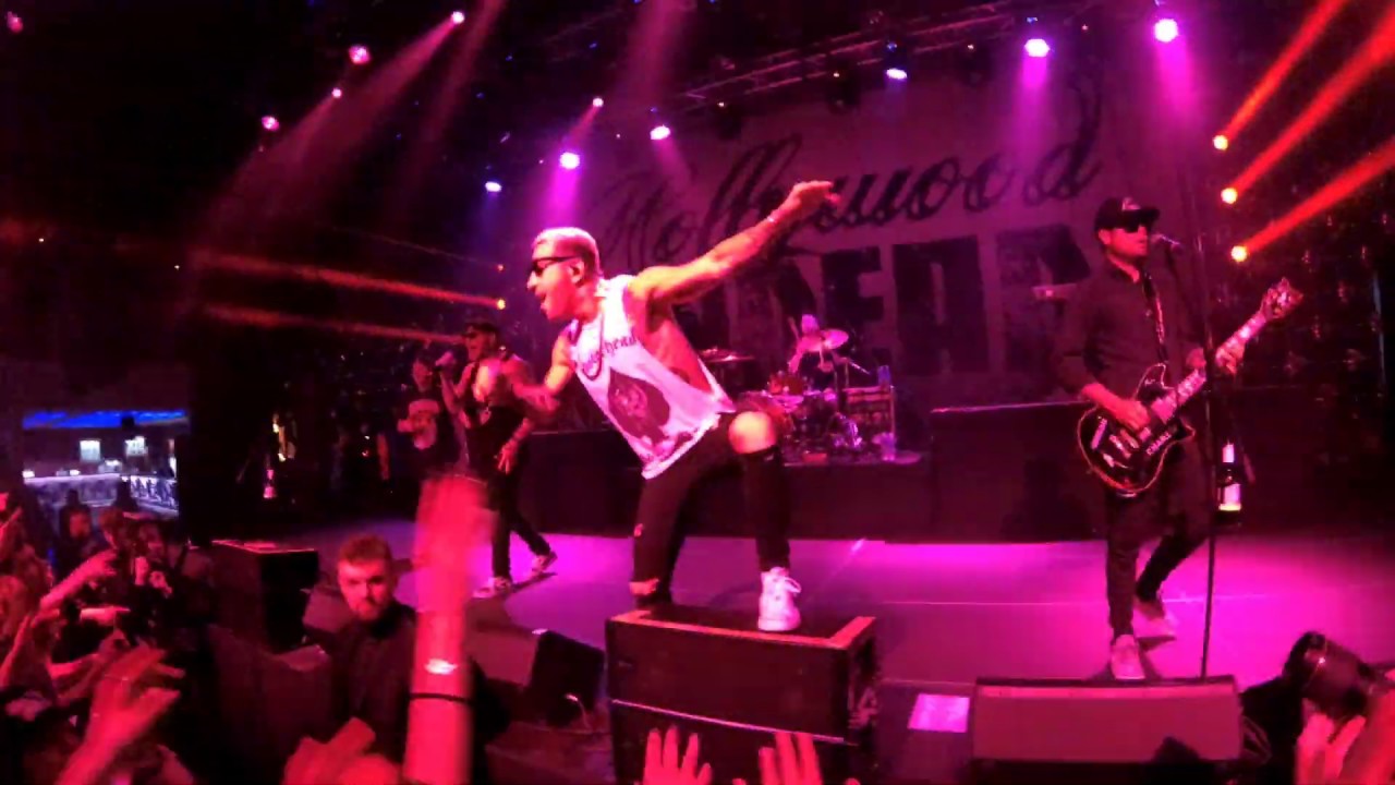 Hollywood Undead + Куклы Sankicrew   Live @ Prime Hall, Minsk 14 04 2019 (Full Show)