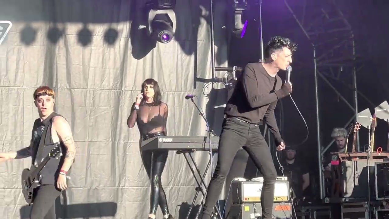 Creeper: Suzanne (Live 4k) [2000 Trees Festival 07.07.2022]